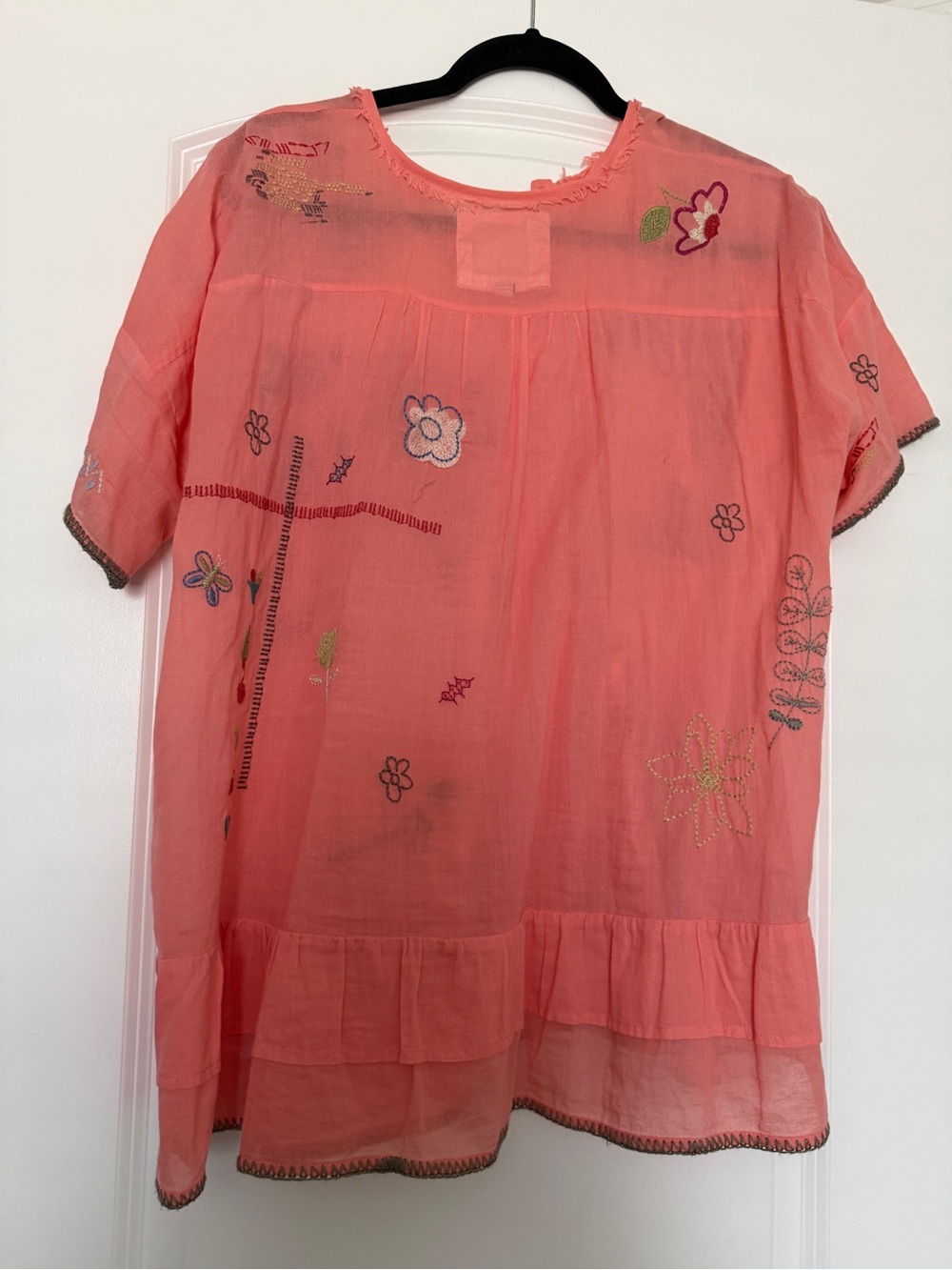 Johnny Was Women’s Mayda’s Peach/ Coral Embroidered Ruffle Tunic - Picture 3 of 10